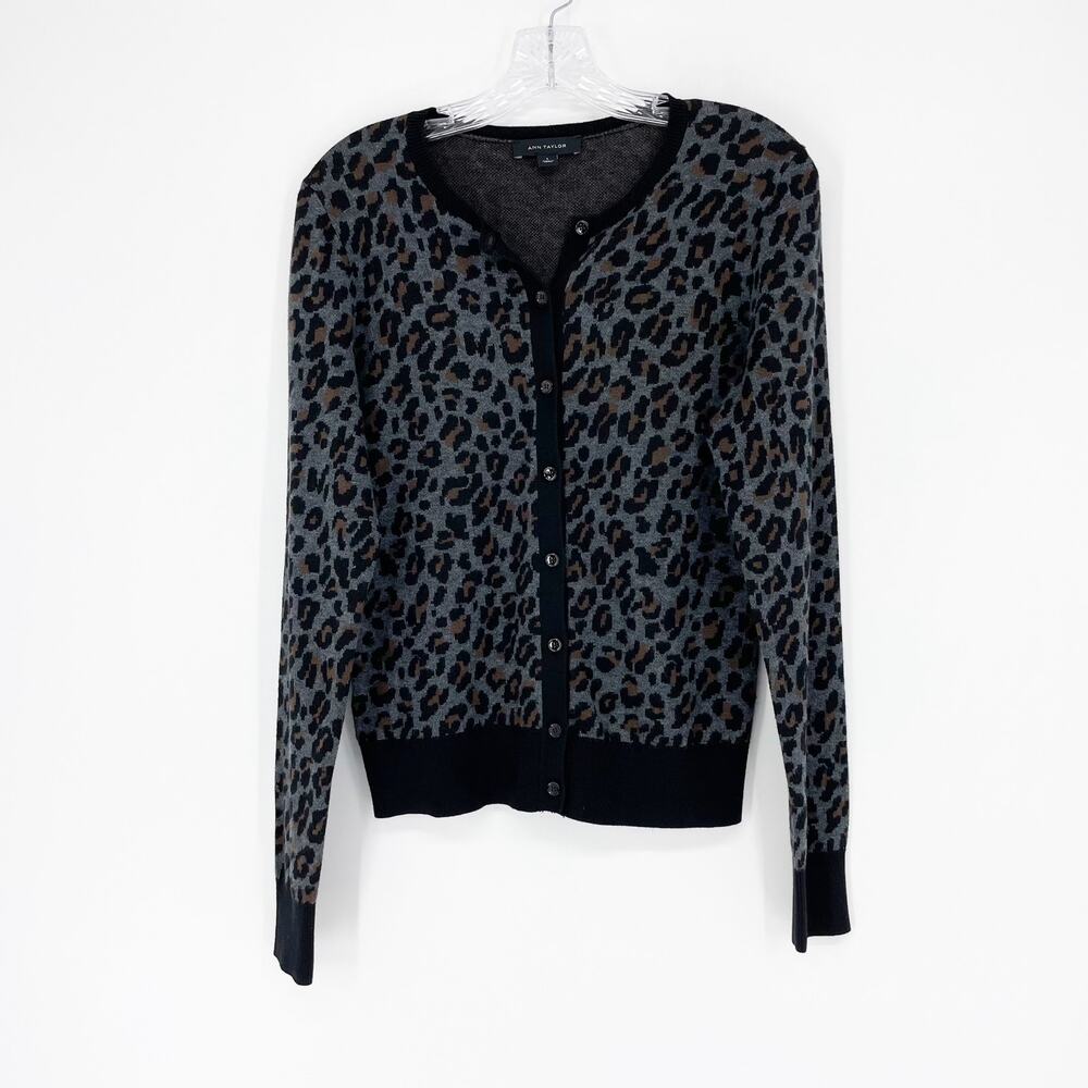 Ann Taylor Leopard Print Button-Up Cardigan Size Small